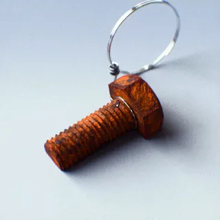 LOOSE SCREW