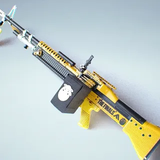 CB2 AURA