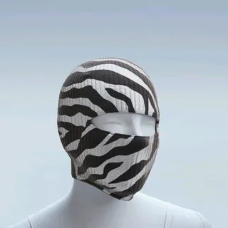 RUN WILD BALACLAVA