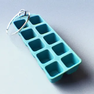 TRAY CHIC